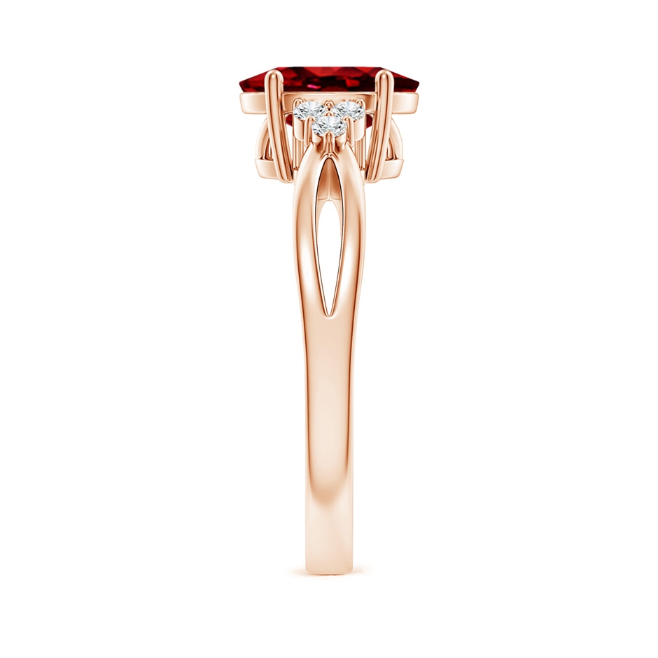 9x7mm AAAA Solitaire Oval Ruby Split Shank Ring with Trio Diamonds in Rose Gold side 299