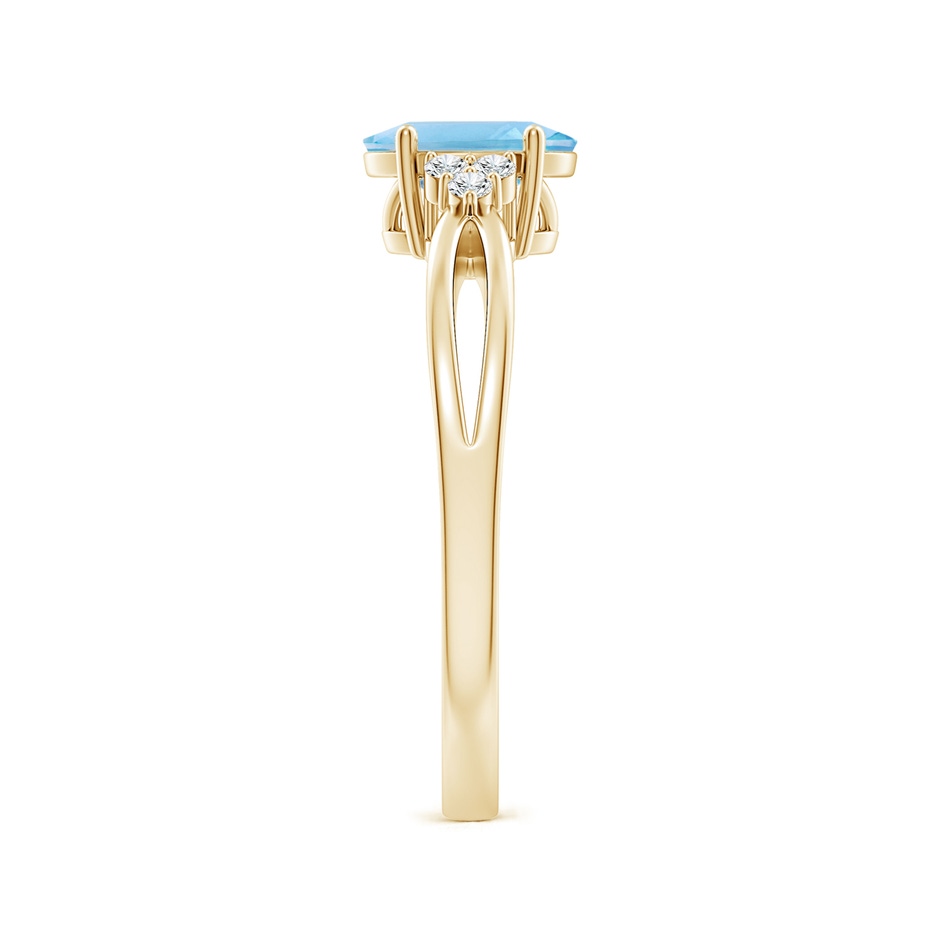 7x5mm A Oval Swiss Blue Topaz Split Shank Ring with Trio Diamonds in Yellow Gold side 299