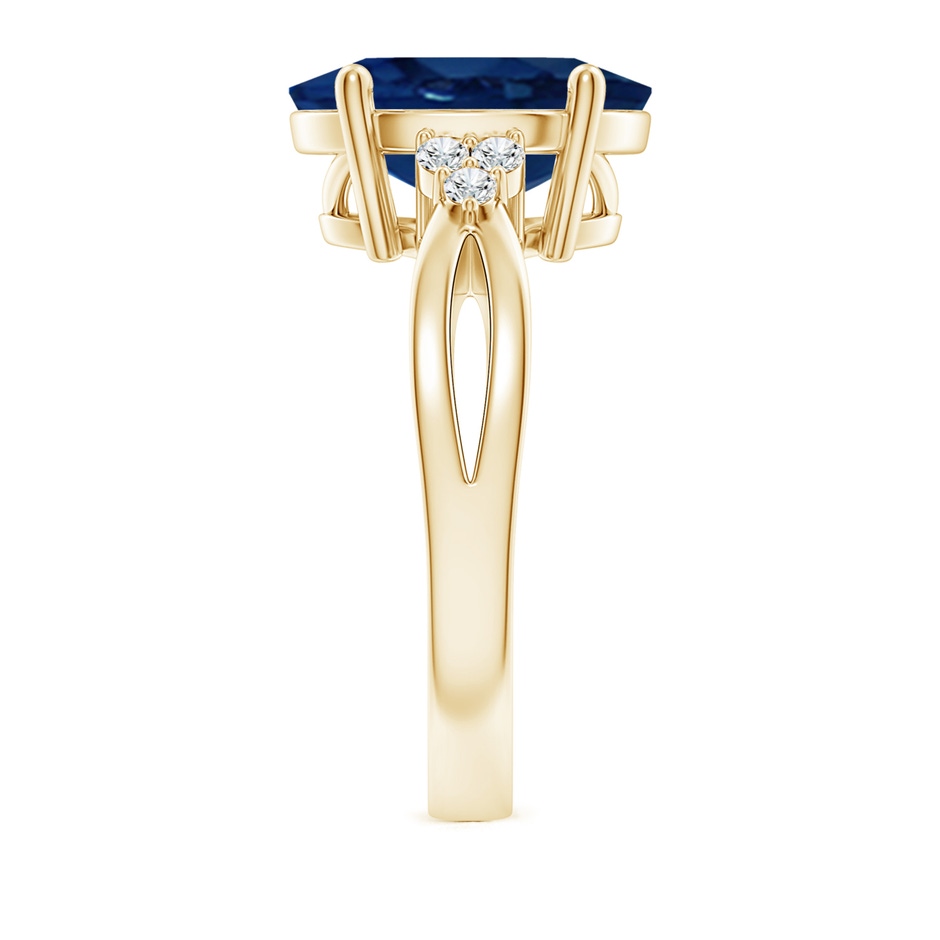12x10mm AA Solitaire Oval Blue Sapphire Split Shank Ring with Trio Diamonds in Yellow Gold side 299