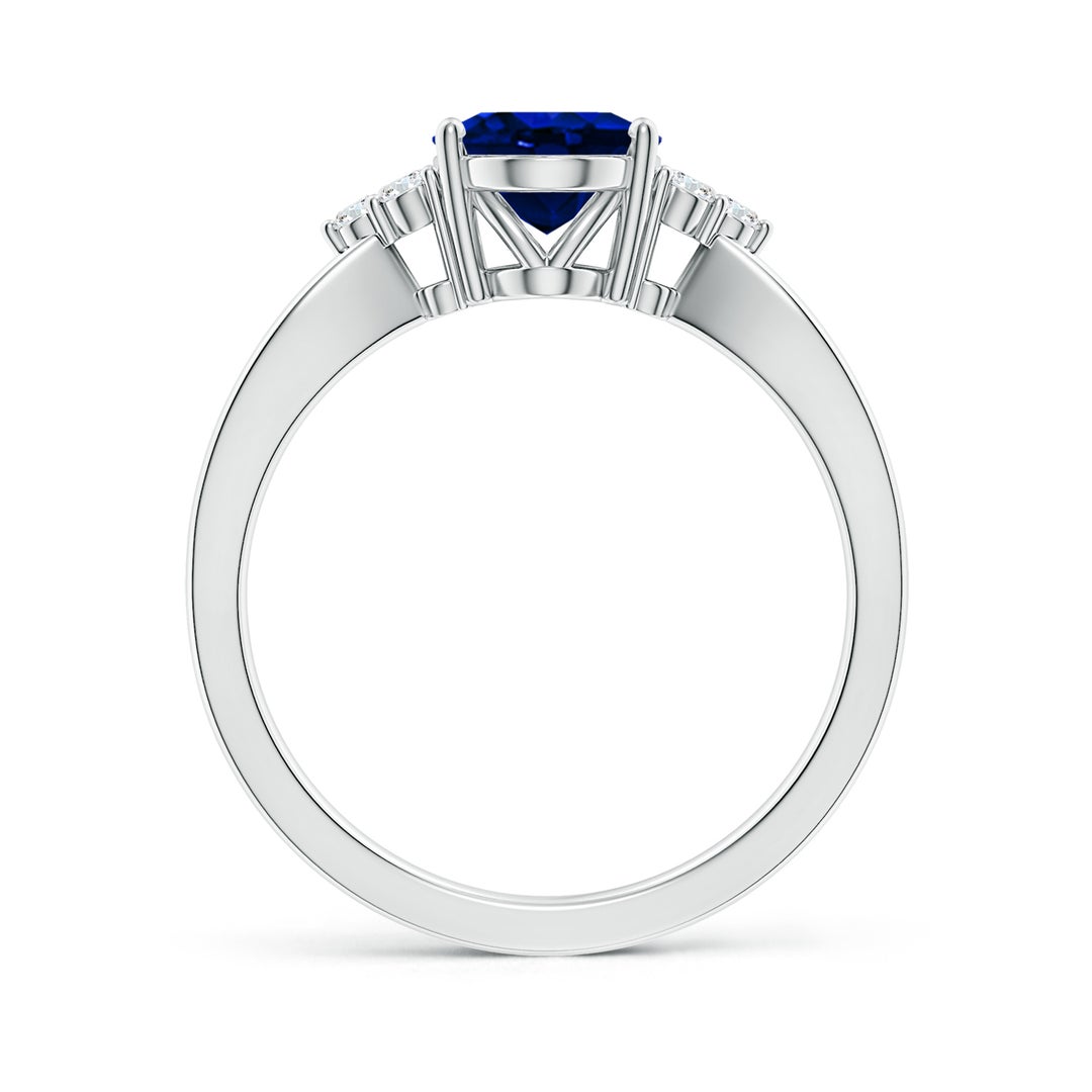 9x7mm AAAA Solitaire Oval Blue Sapphire Split Shank Ring with Trio Diamonds in White Gold - side 3