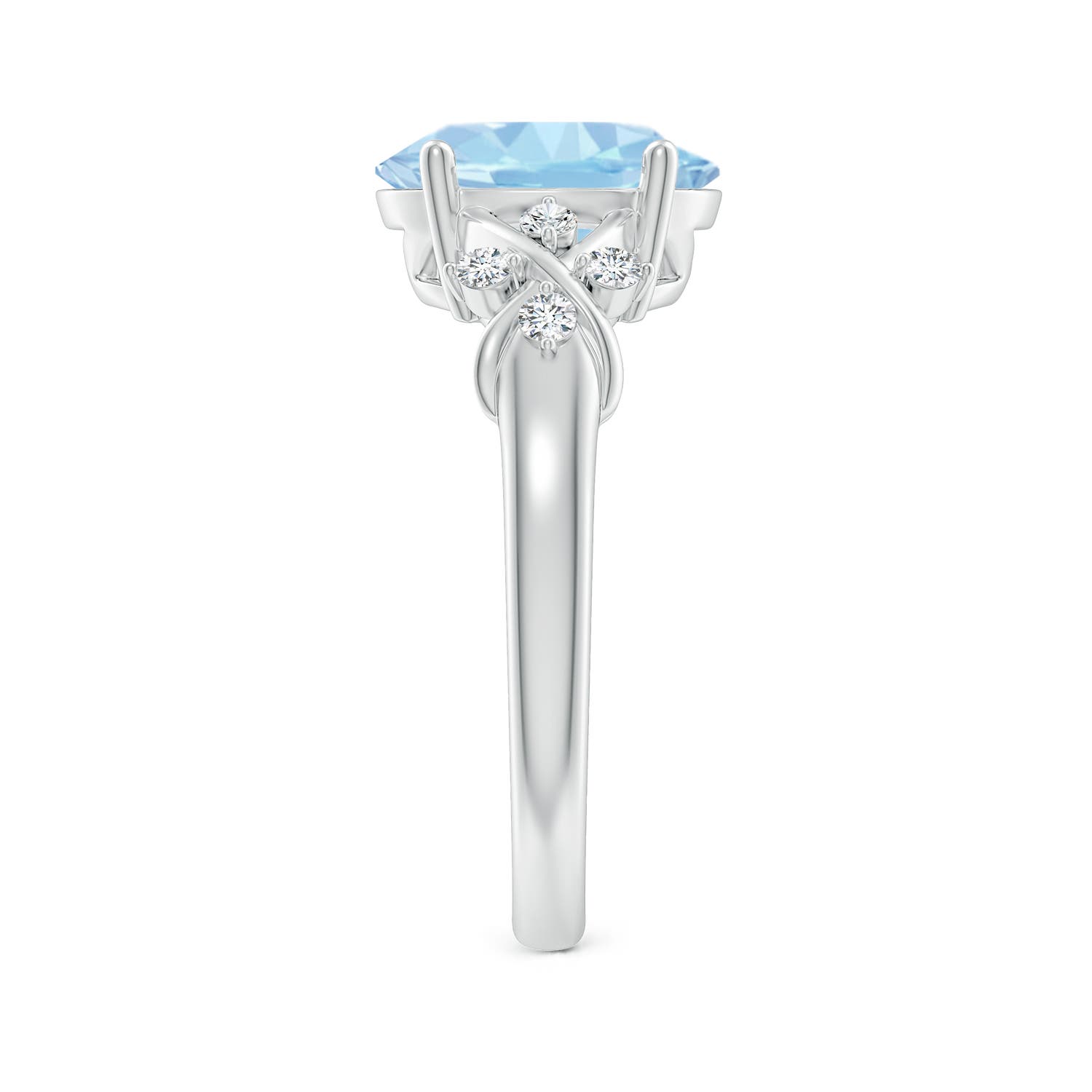 AAA - Aquamarine / 2.37 CT / 14 KT White Gold