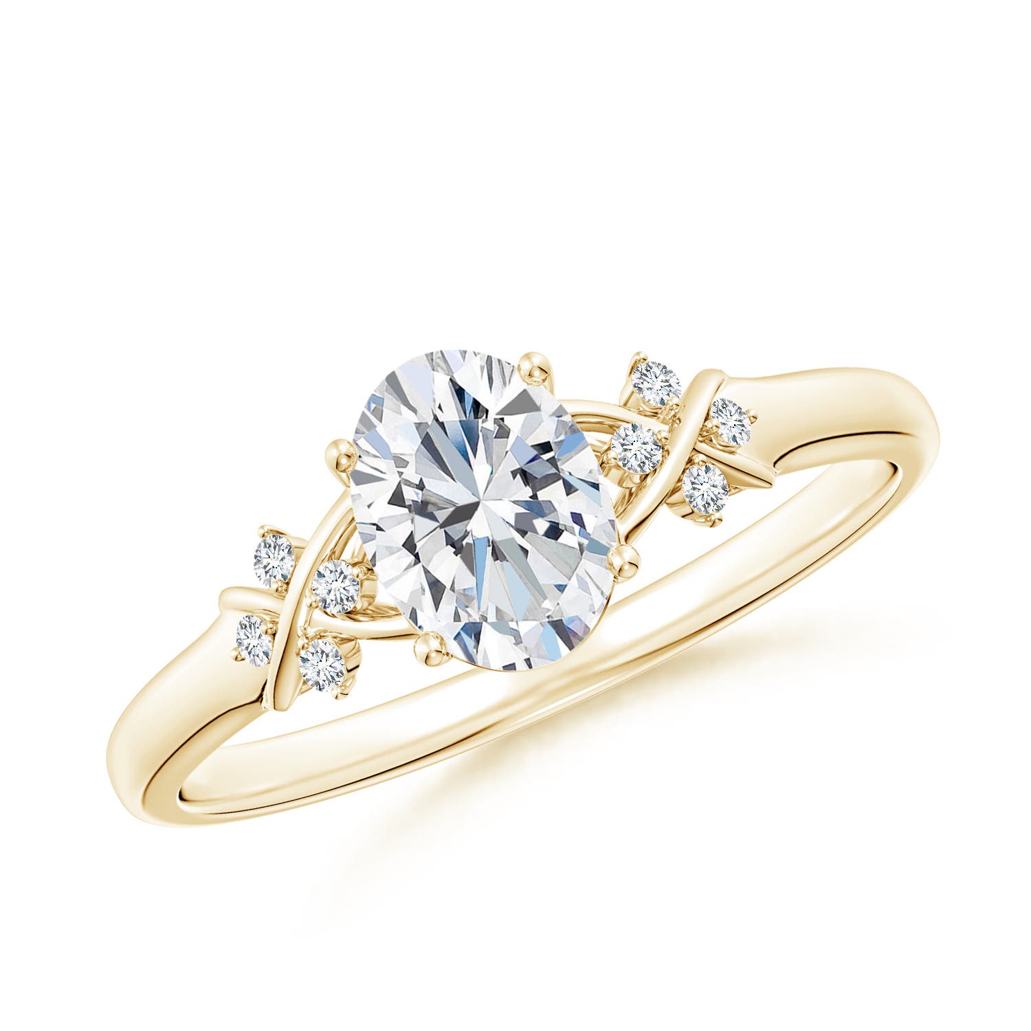 7x5mm GVS2 Solitaire Oval Diamond Criss Cross Ring with Diamonds in Yellow Gold
