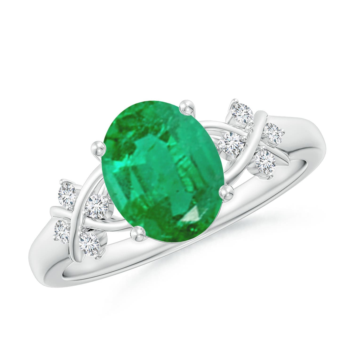 AA - Emerald / 1.61 CT / 14 KT White Gold