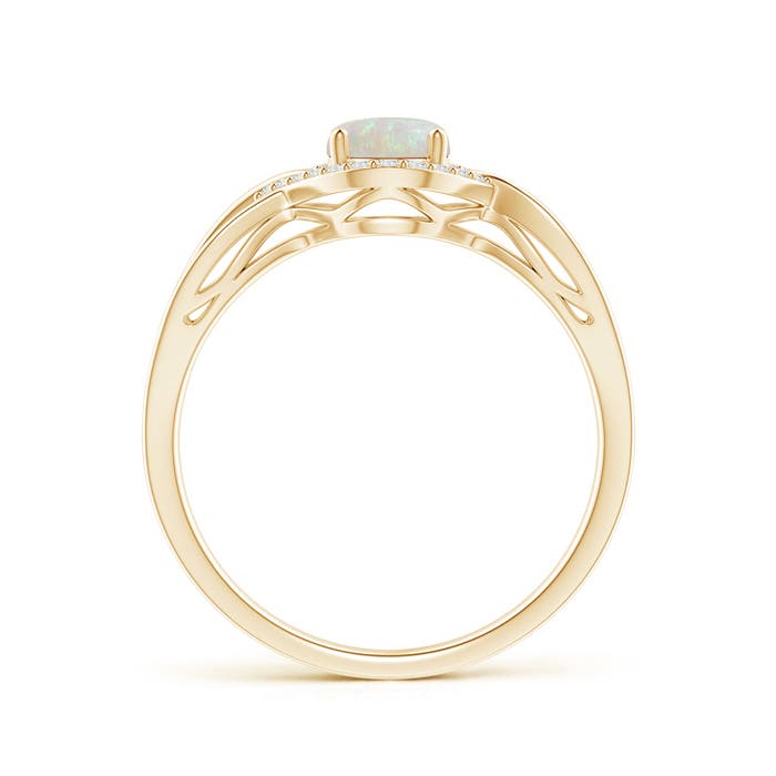 AA - Opal / 0.56 CT / 14 KT Yellow Gold