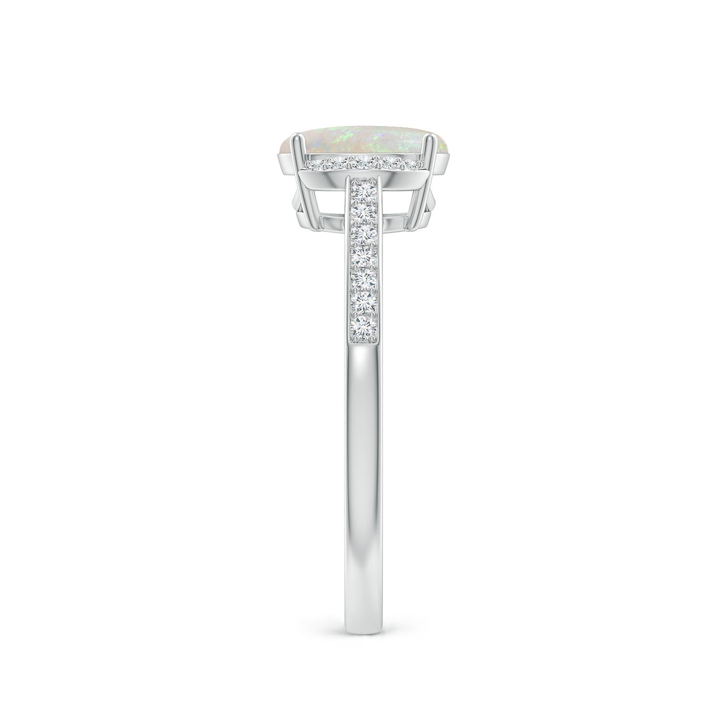 AA - Opal / 0.93 CT / 14 KT White Gold