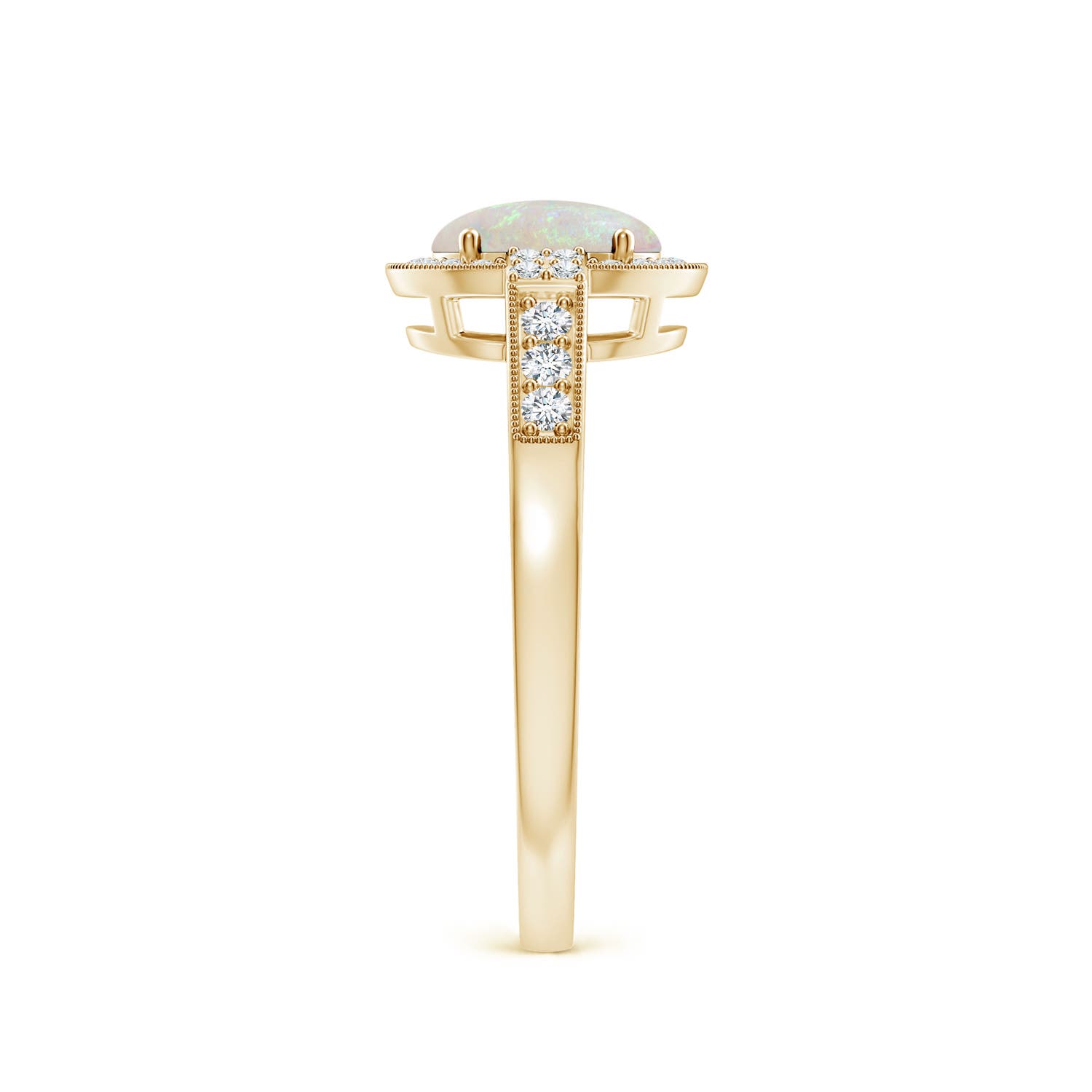 AA - Opal / 0.77 CT / 14 KT Yellow Gold