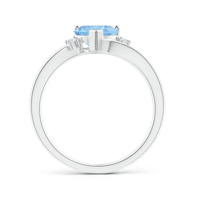 A - Swiss Blue Topaz / 1.54 CT / 14 KT White Gold