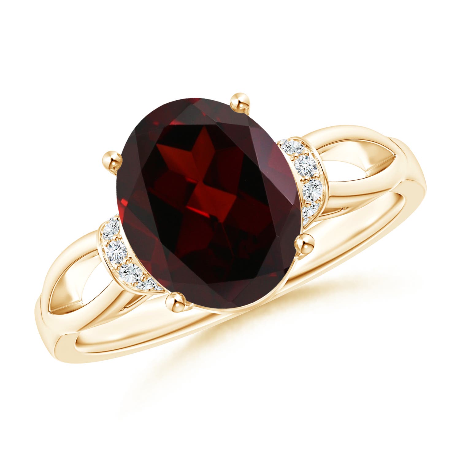 A - Garnet / 3.03 CT / 14 KT Yellow Gold