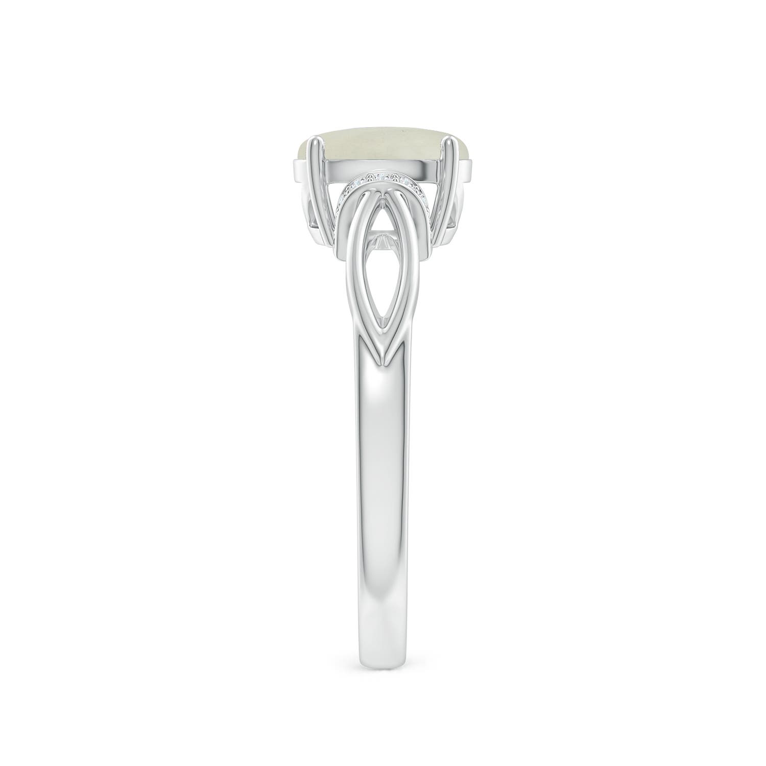 AA - Moonstone / 1.14 CT / 14 KT White Gold