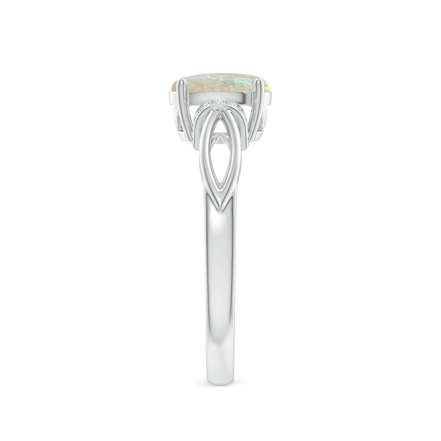 AAA - Opal / 0.84 CT / 14 KT White Gold