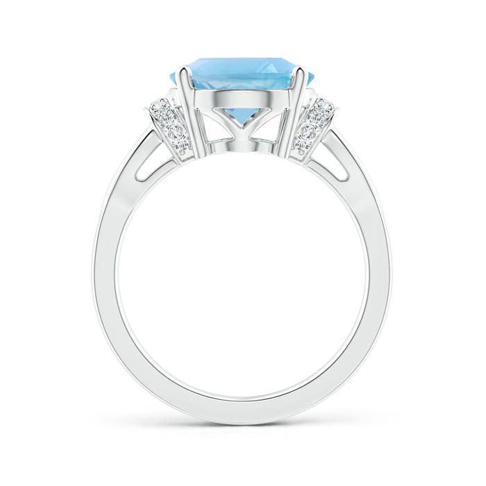 A - Swiss Blue Topaz / 5.78 CT / 14 KT White Gold