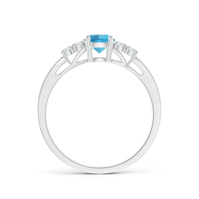 AAA - Swiss Blue Topaz / 0.8 CT / 14 KT White Gold