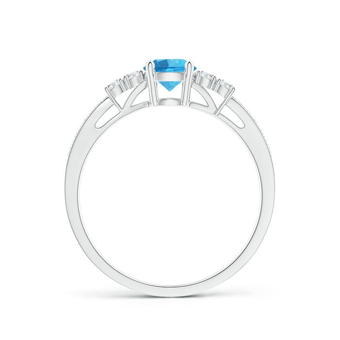 AAAA - Swiss Blue Topaz / 0.8 CT / 14 KT White Gold