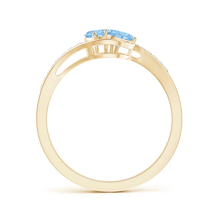 A - Swiss Blue Topaz / 0.71 CT / 14 KT Yellow Gold