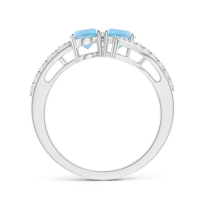 A - Swiss Blue Topaz / 2.15 CT / 14 KT White Gold