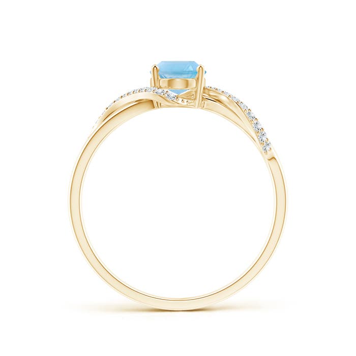 A - Swiss Blue Topaz / 1.08 CT / 14 KT Yellow Gold