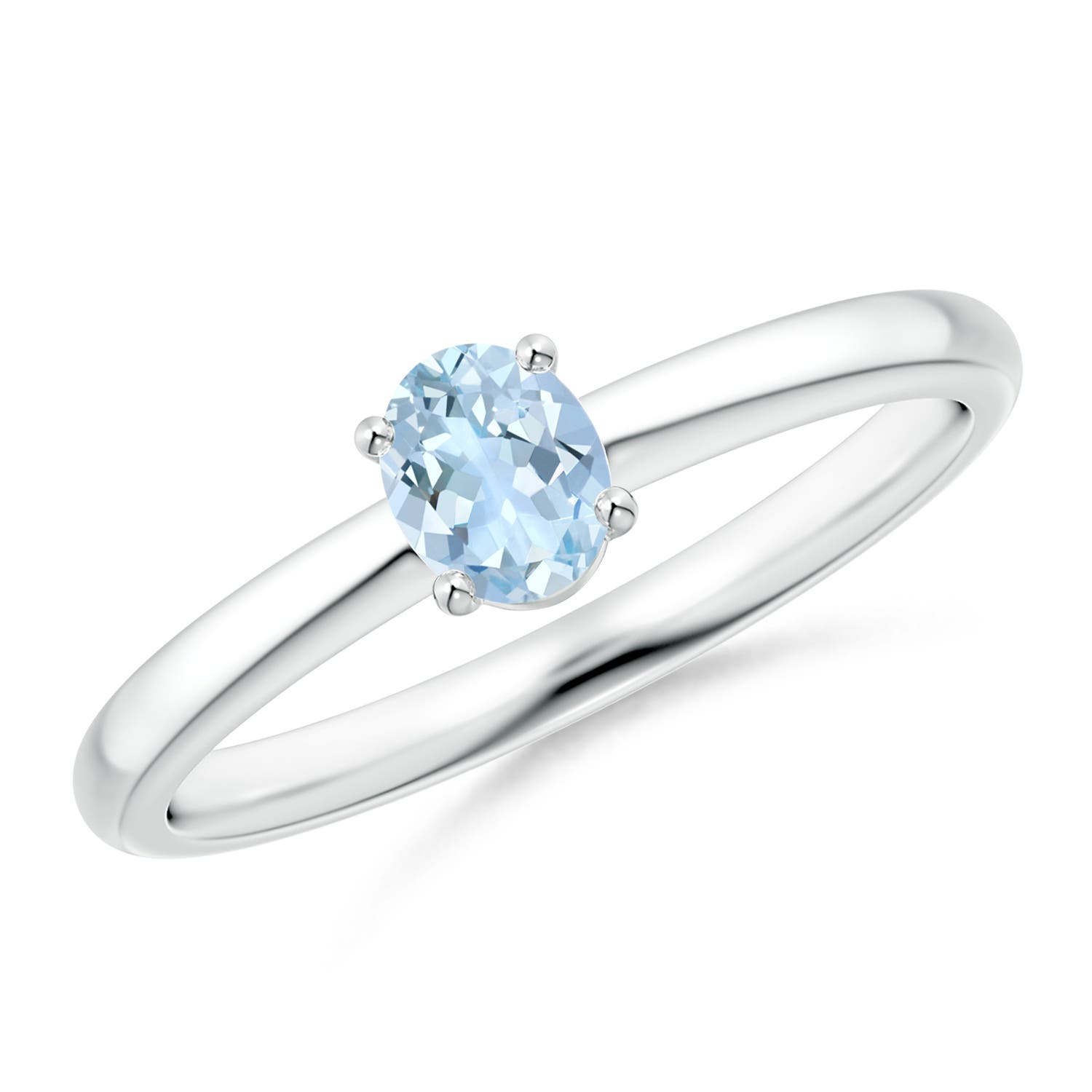 AA - Aquamarine / 0.3 CT / 14 KT White Gold