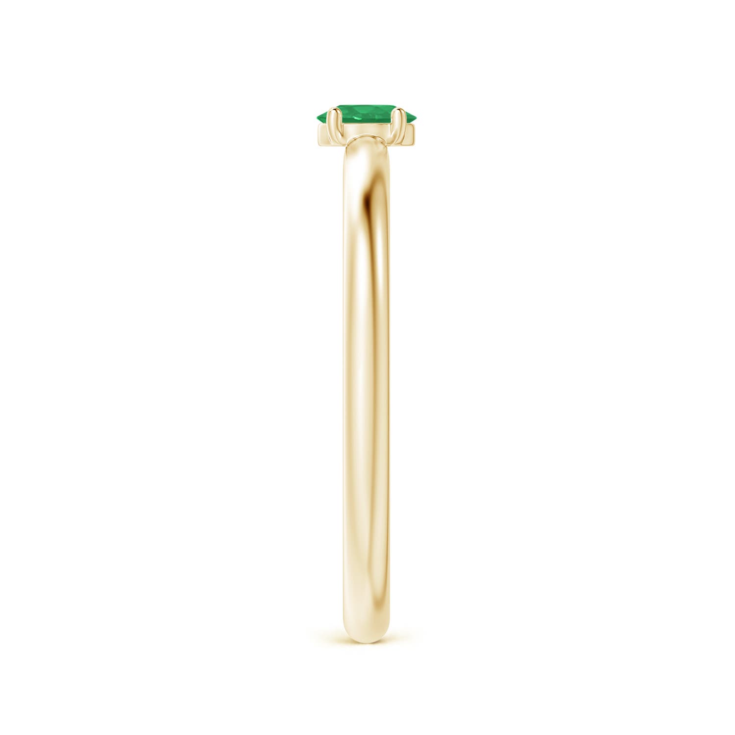 A - Emerald / 0.12 CT / 14 KT Yellow Gold