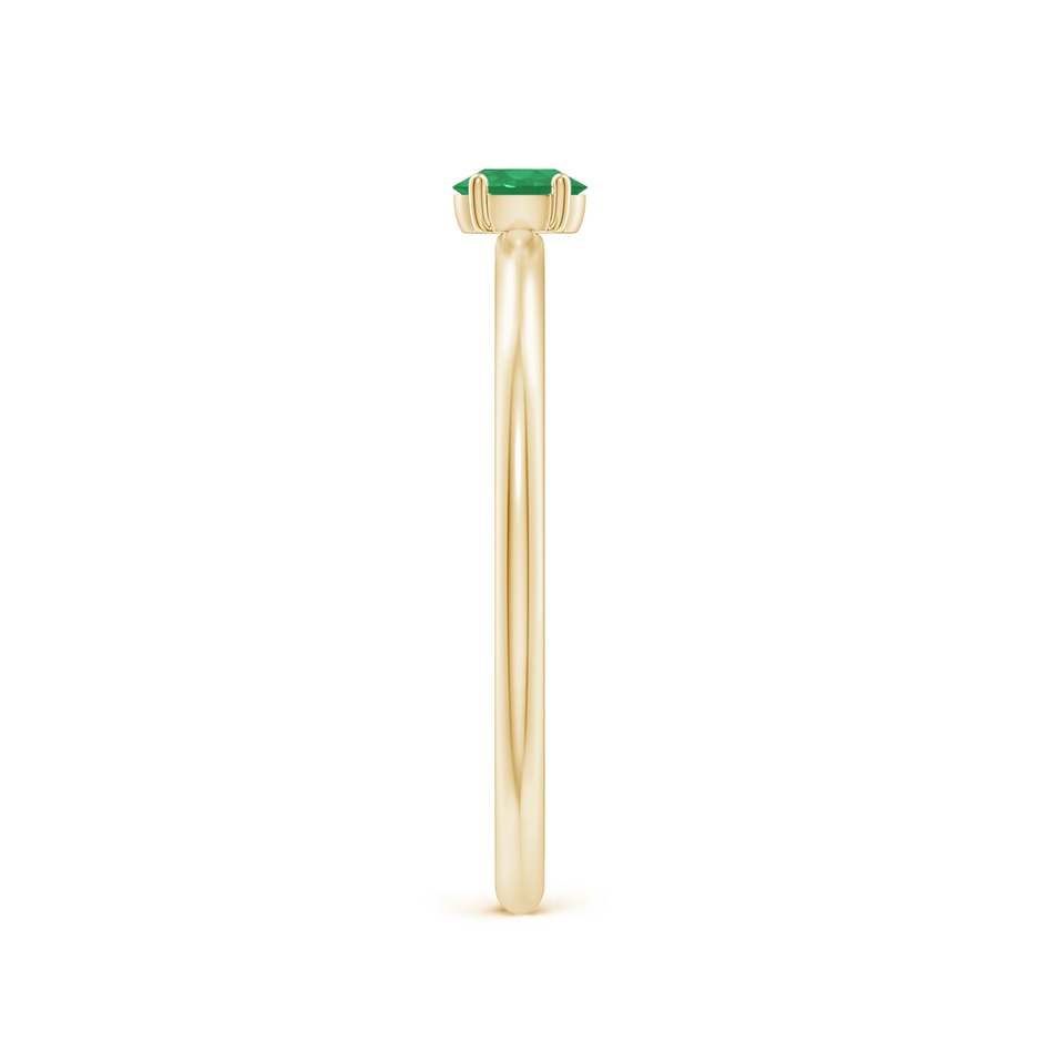 4x3mm A Classic Solitaire Oval Emerald Promise Ring in Yellow Gold side 299