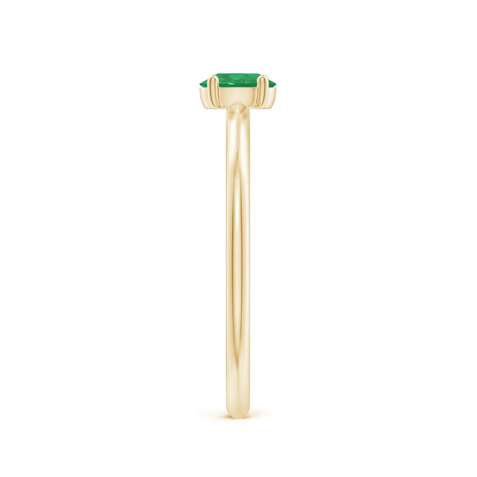 5x4mm A Classic Solitaire Oval Emerald Promise Ring in Yellow Gold side 299