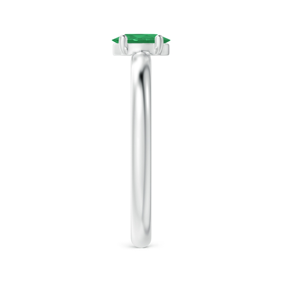 6x4mm A Classic Solitaire Oval Emerald Promise Ring in P950 Platinum side-2