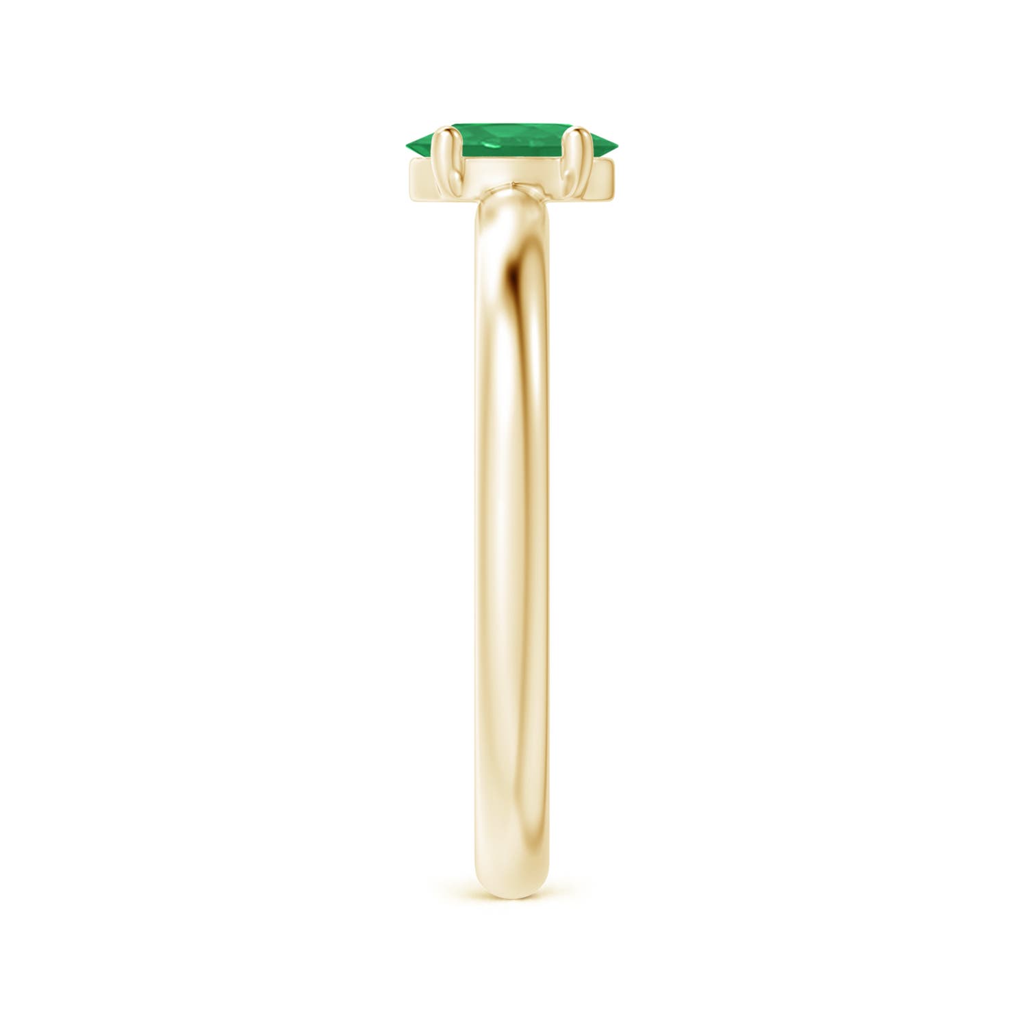 A - Emerald / 0.4 CT / 14 KT Yellow Gold