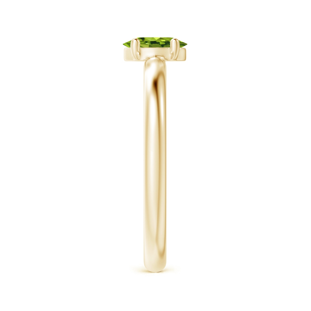 6x4mm AAAA Classic Solitaire Oval Peridot Promise Ring in Yellow Gold Side-2