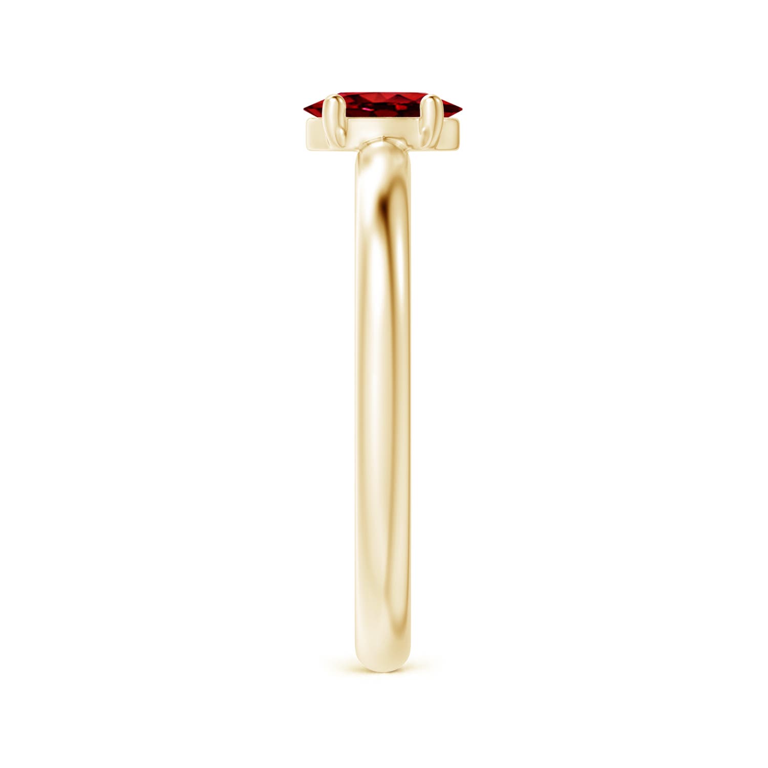 AAAA - Ruby / 0.6 CT / 14 KT Yellow Gold