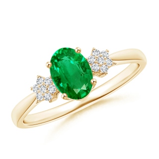 7x5mm AAA Oval Emerald Solitaire Ring with Diamond Clustres in Yellow Gold