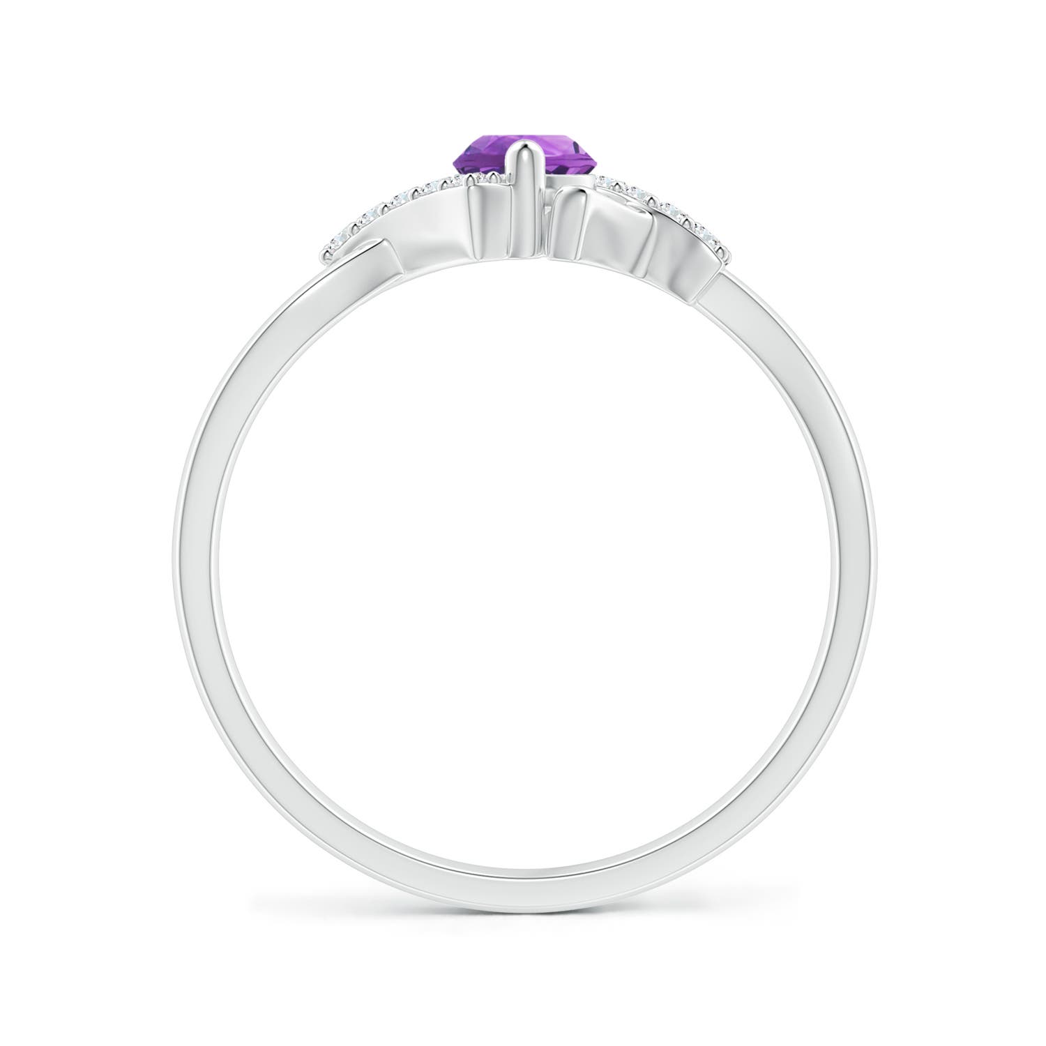 AA - Amethyst / 0.31 CT / 14 KT White Gold