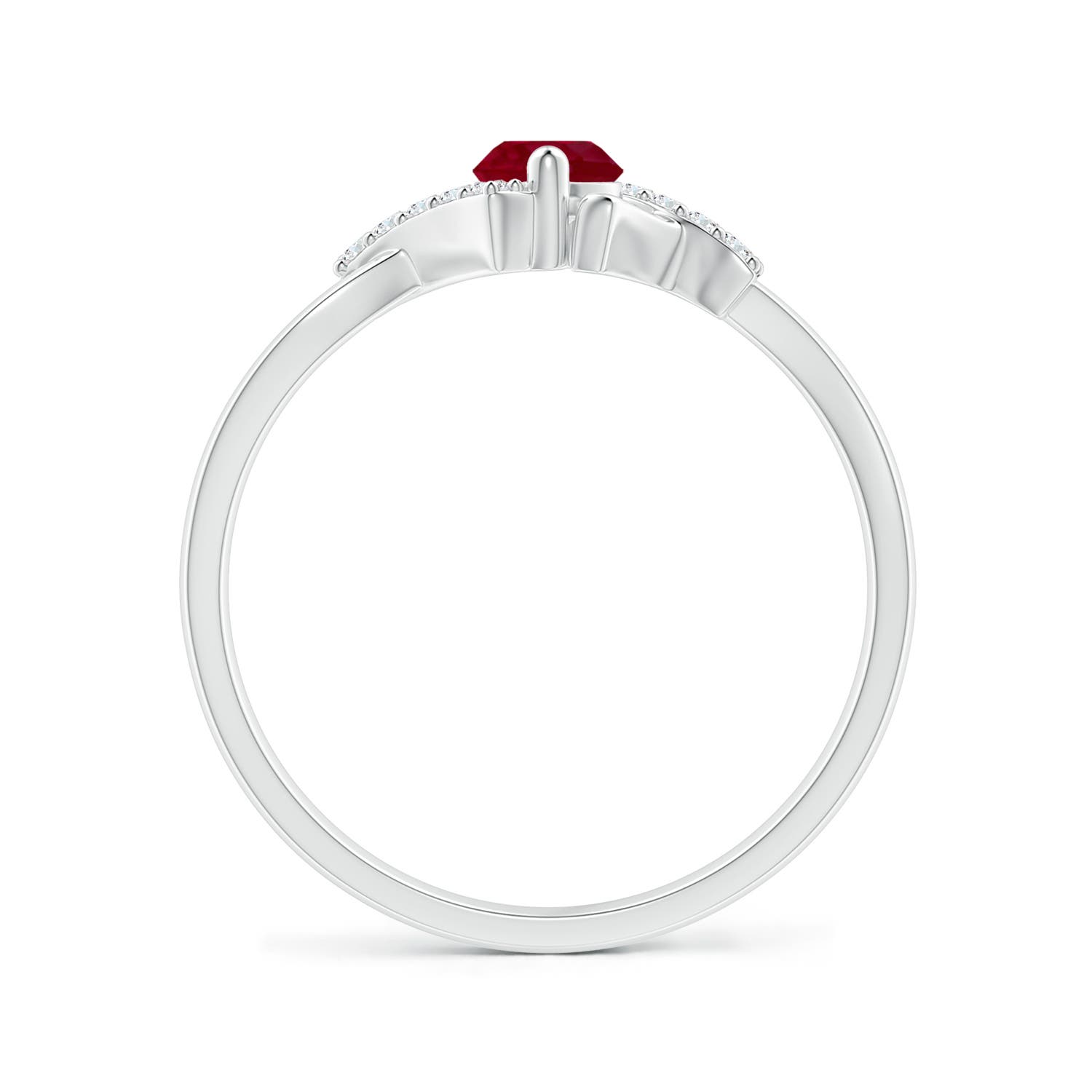 AA - Ruby / 0.4 CT / 14 KT White Gold