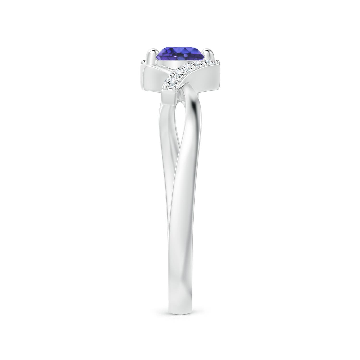 AAA - Tanzanite / 0.31 CT / 14 KT White Gold