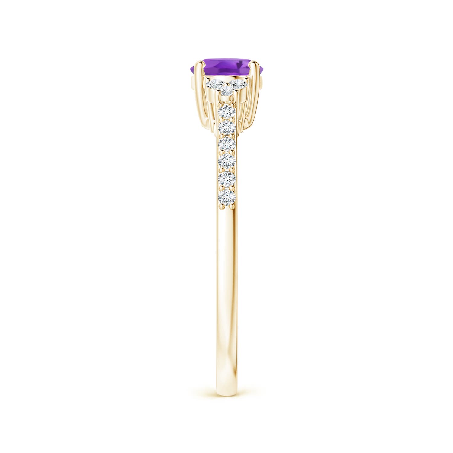 AA - Amethyst / 0.79 CT / 14 KT Yellow Gold