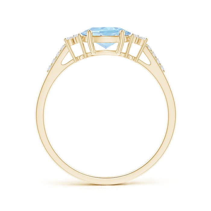 AAA - Aquamarine / 0.69 CT / 14 KT Yellow Gold