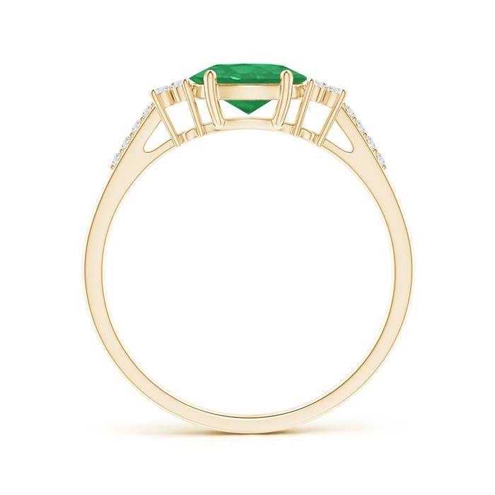 A - Emerald / 0.75 CT / 14 KT Yellow Gold