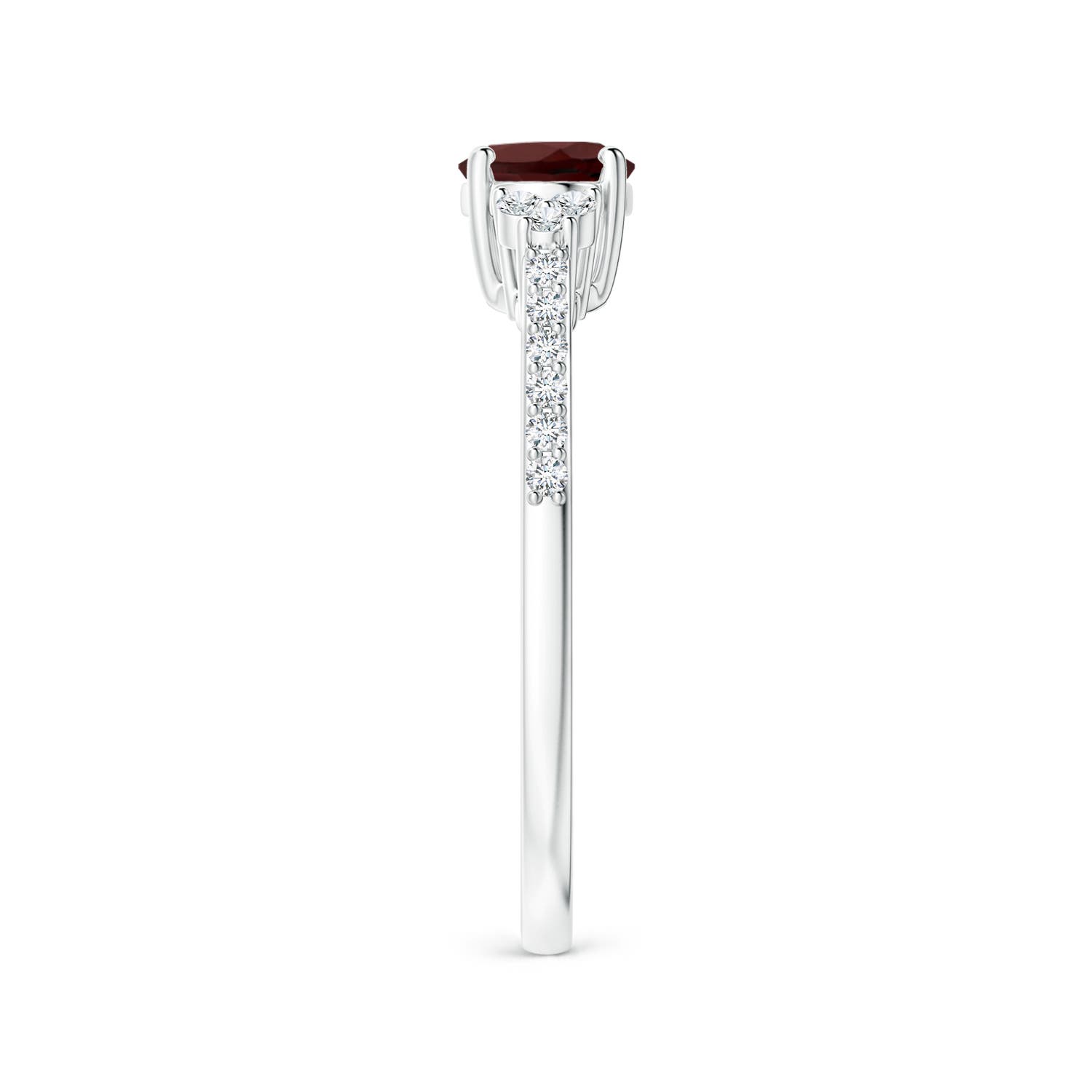 AA - Garnet / 0.99 CT / 14 KT White Gold