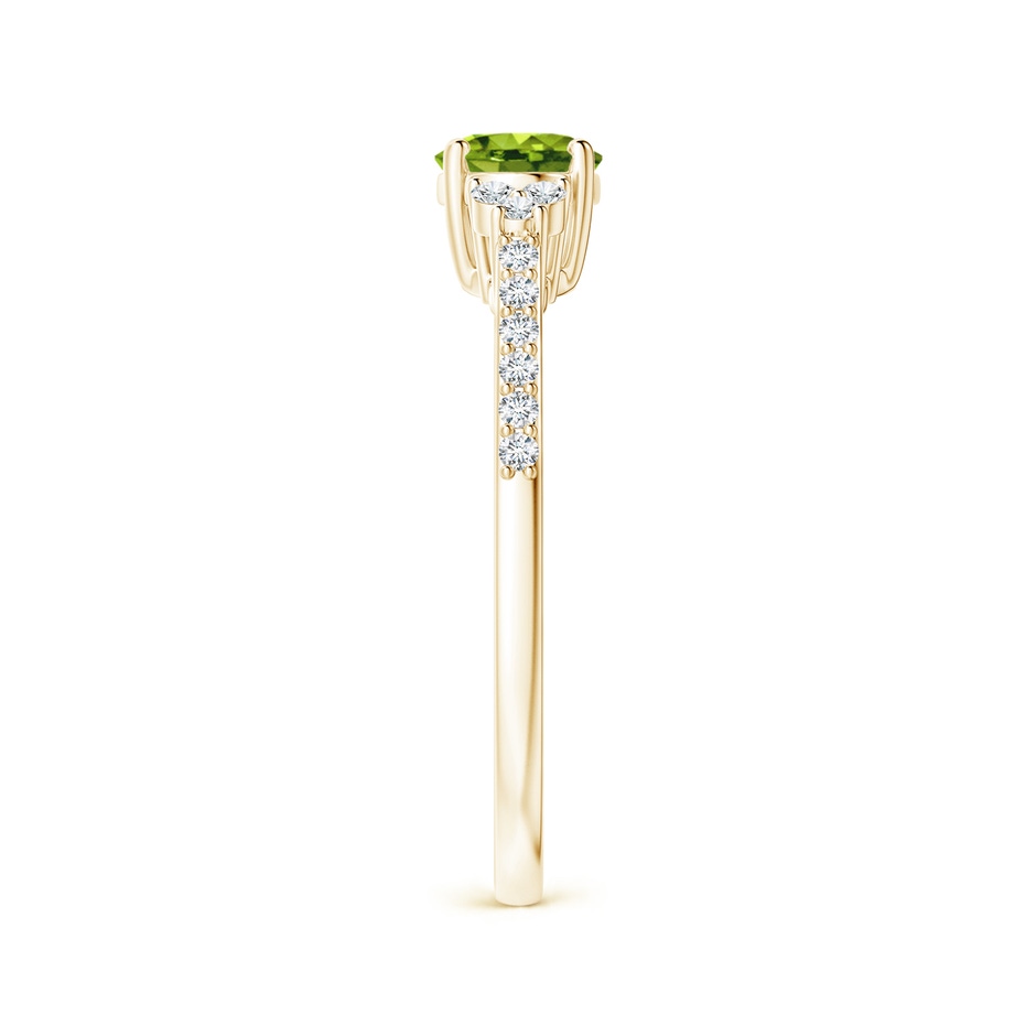 7x5mm AAAA Horizontally Set Oval Peridot Solitaire Ring with Trio Diamond Accents in Yellow Gold side-2