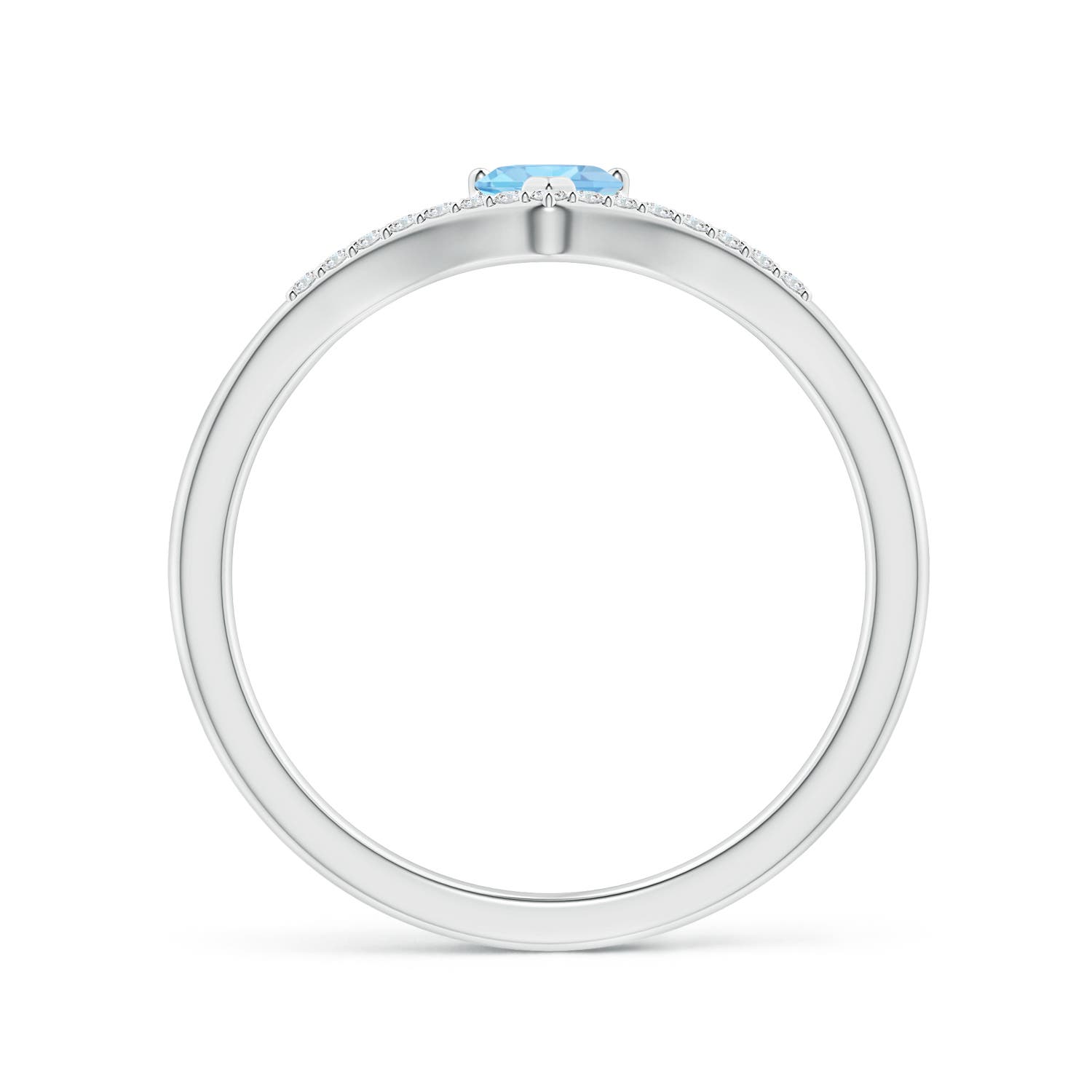 AAA - Aquamarine / 0.28 CT / 14 KT White Gold