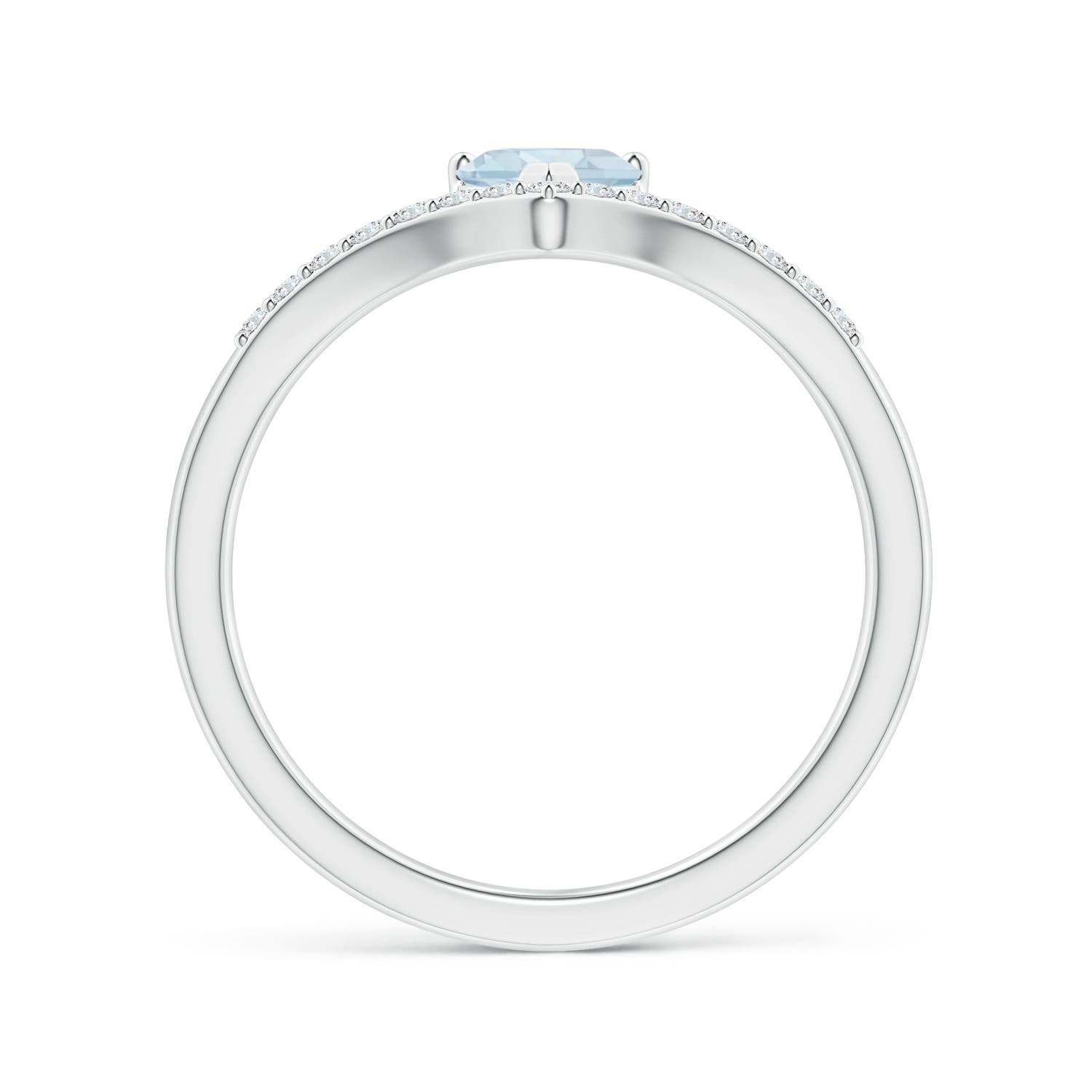 A - Aquamarine / 0.45 CT / 14 KT White Gold