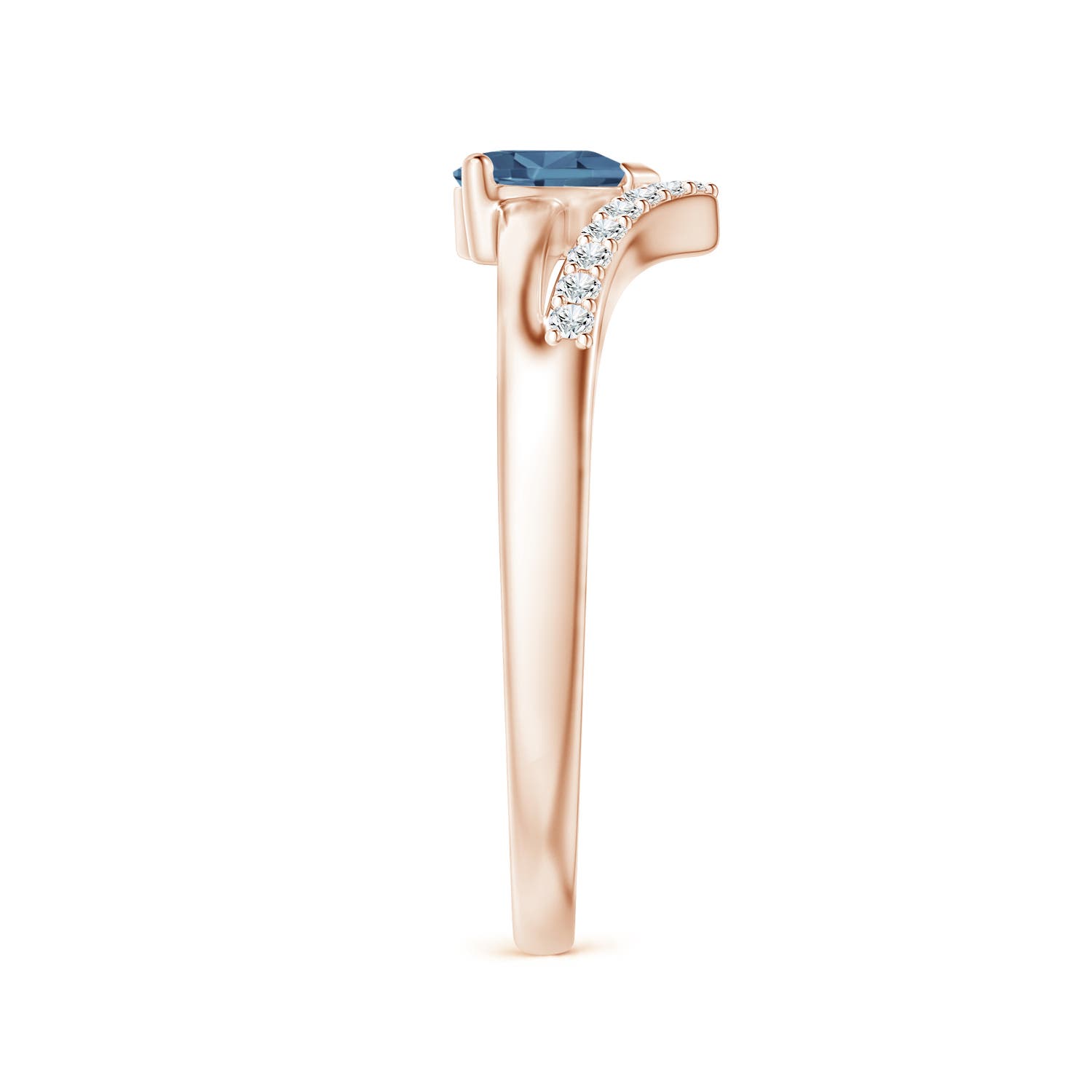 A - London Blue Topaz / 0.7 CT / 14 KT Rose Gold