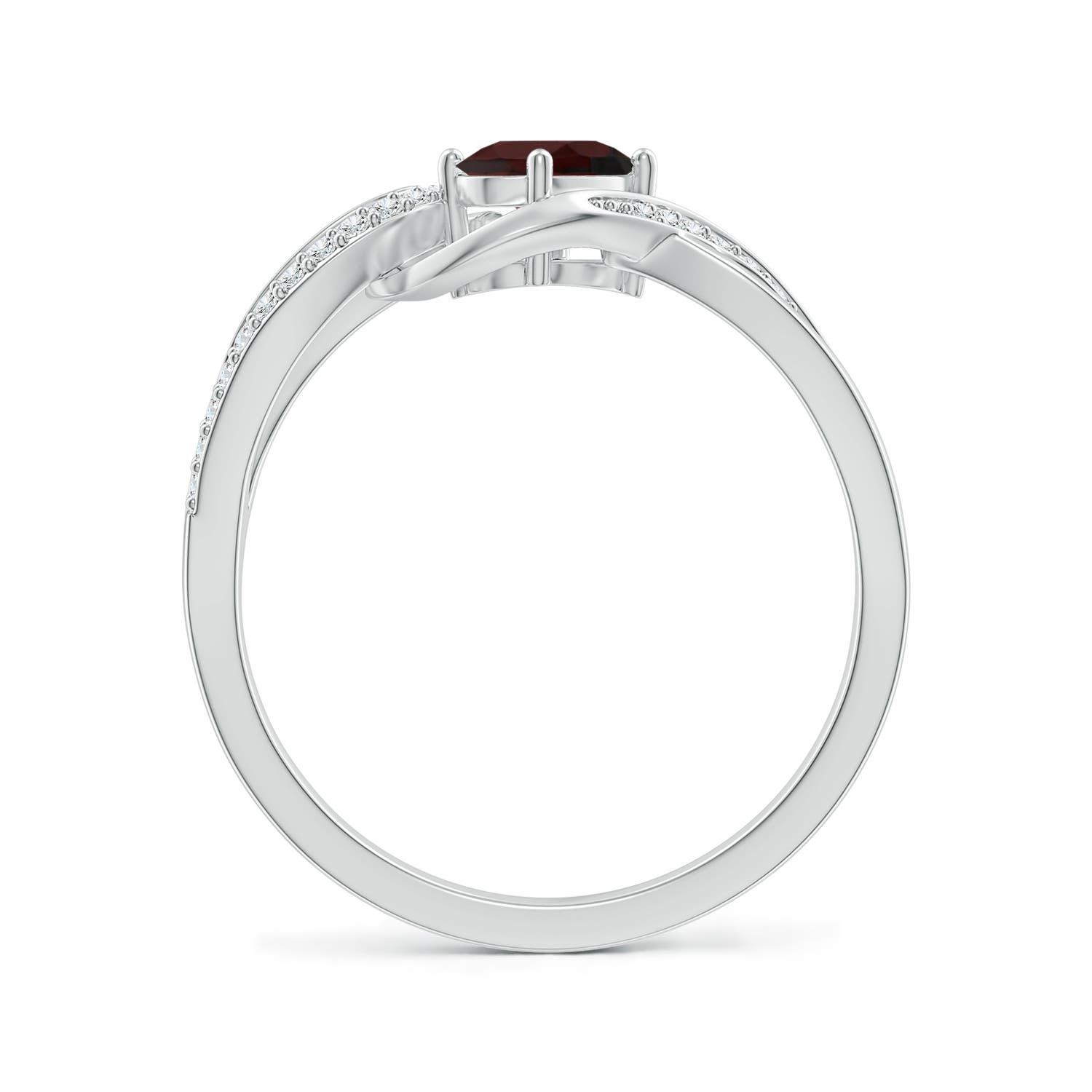 A - Garnet / 0.67 CT / 14 KT White Gold