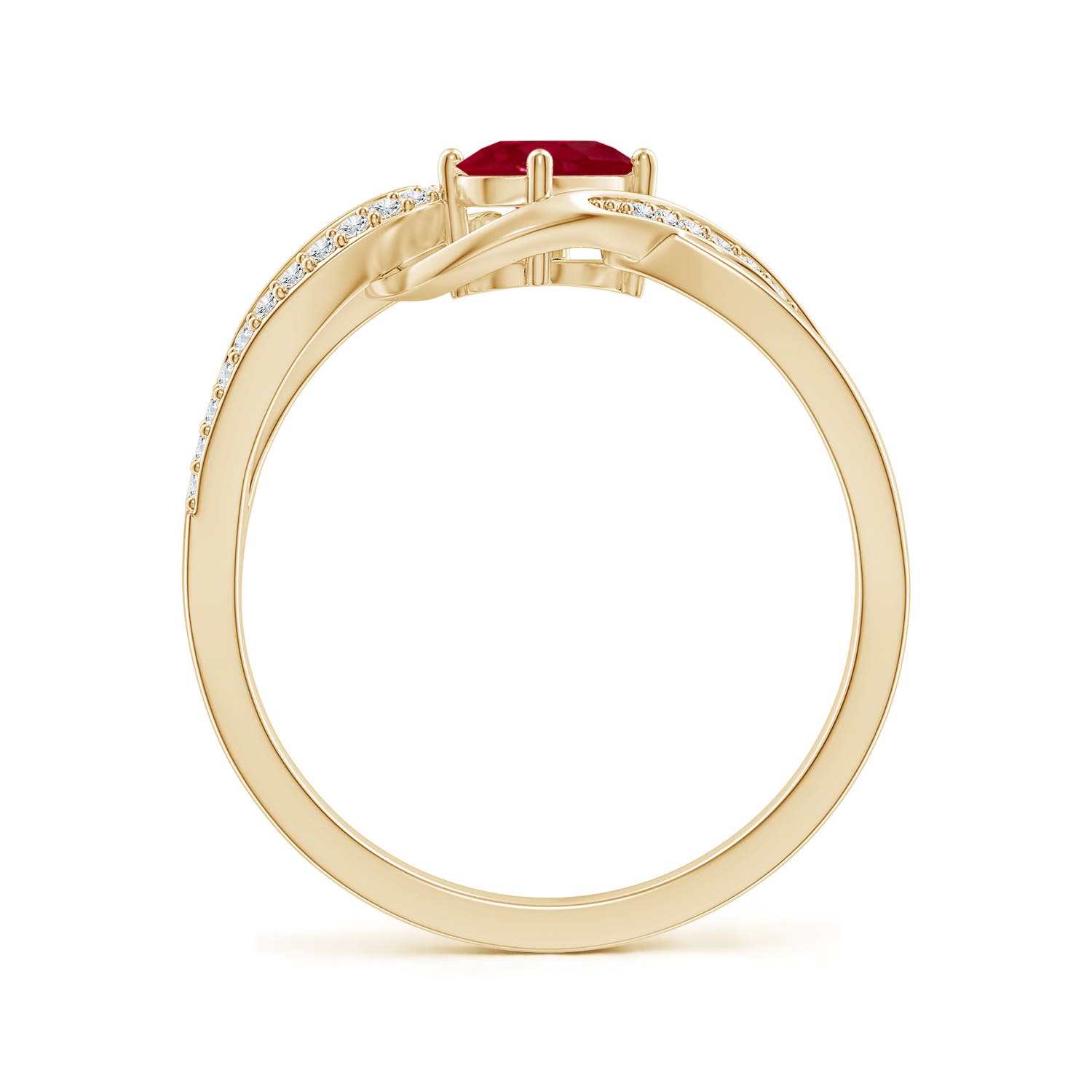 AA - Ruby / 0.71 CT / 14 KT Yellow Gold