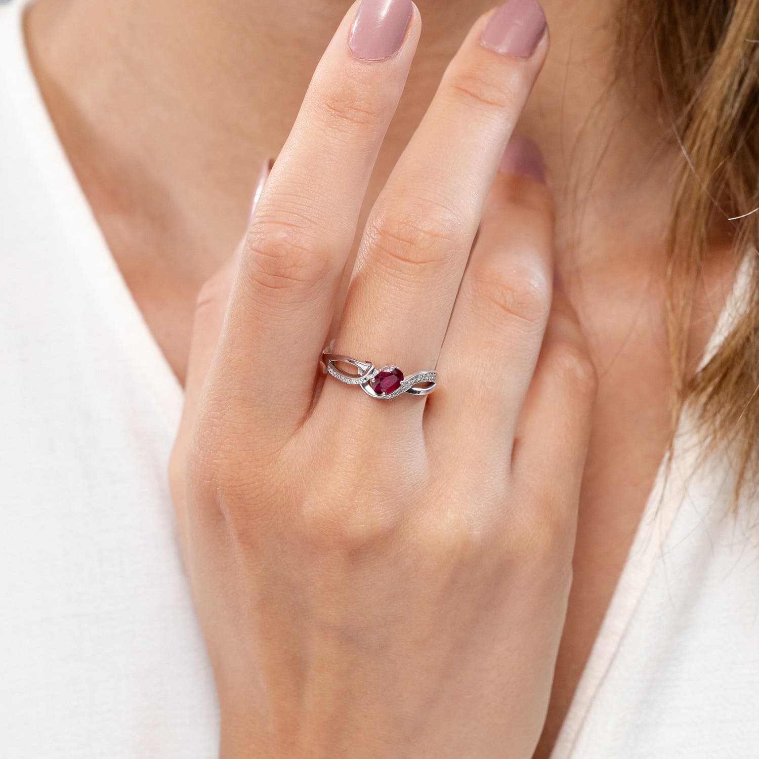 SR1487RD lifestyle image - lifestyle 4