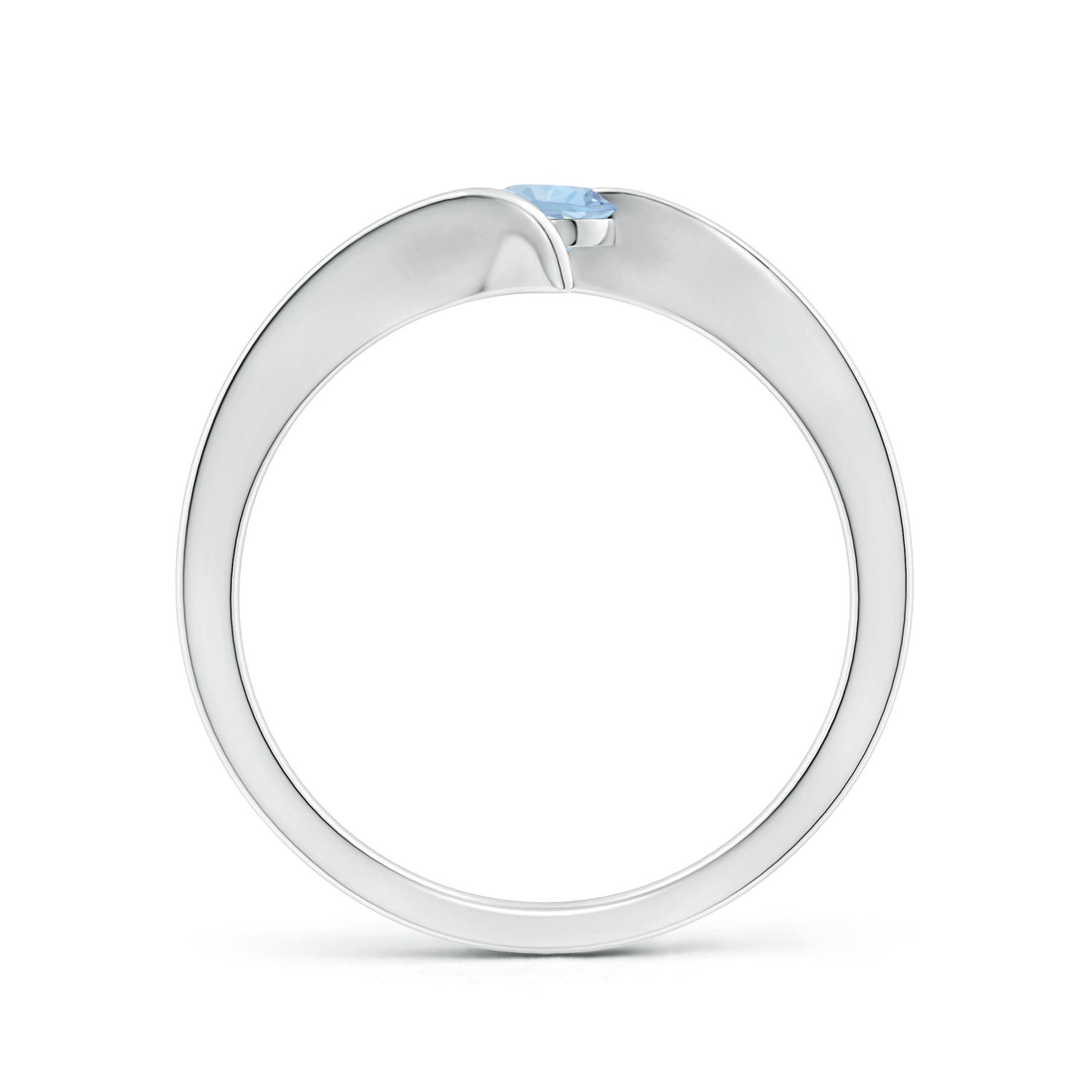 AA - Aquamarine / 0.2 CT / 14 KT White Gold