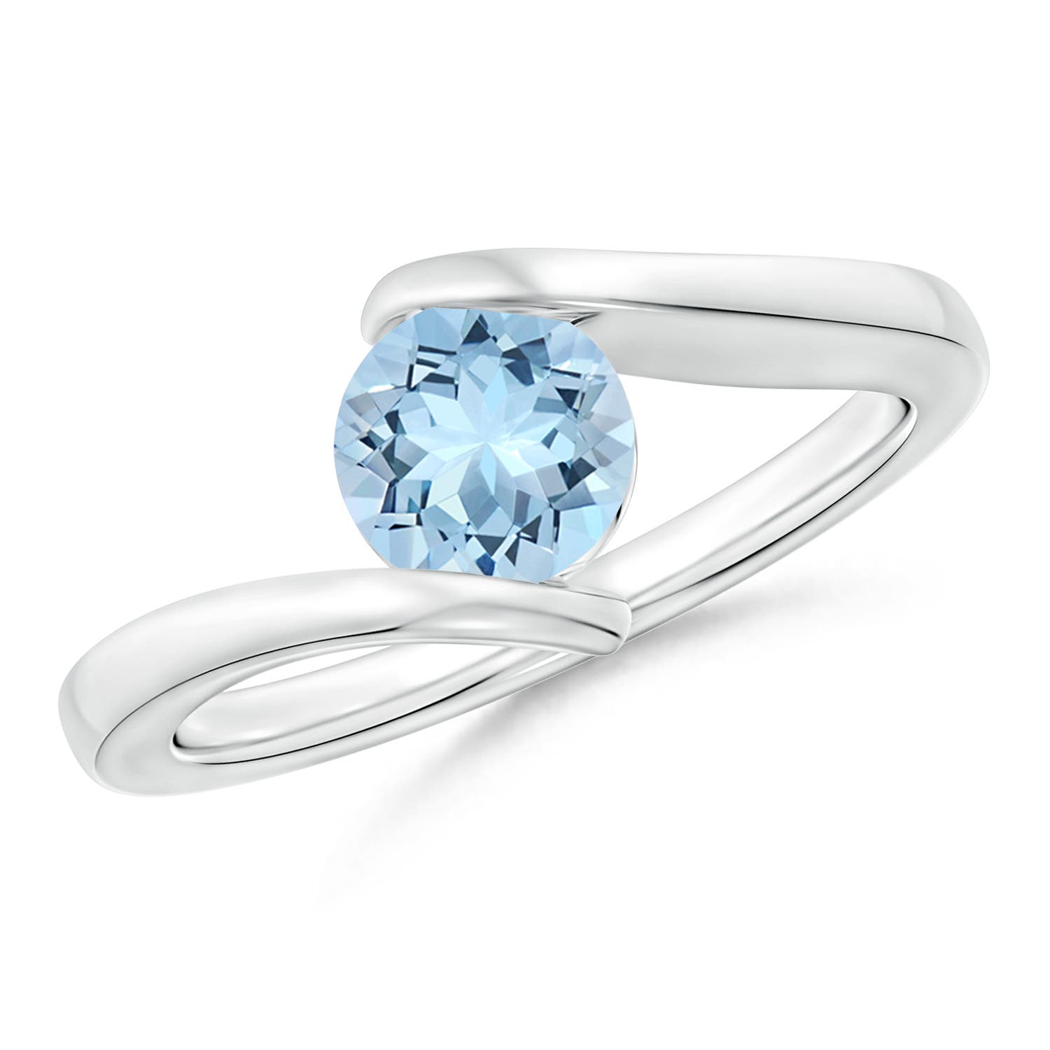 AAA - Aquamarine / 0.72 CT / 14 KT White Gold