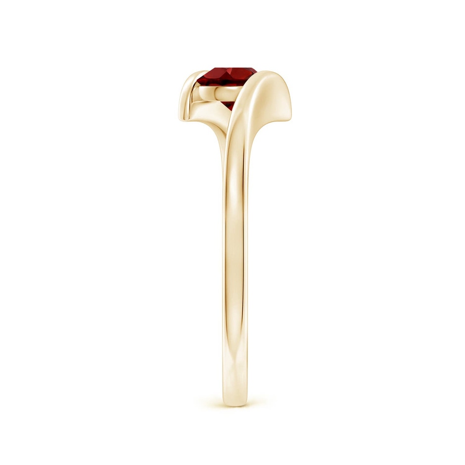 5mm AAAA Bar-Set Solitaire Round Garnet Bypass Ring in Yellow Gold side 299