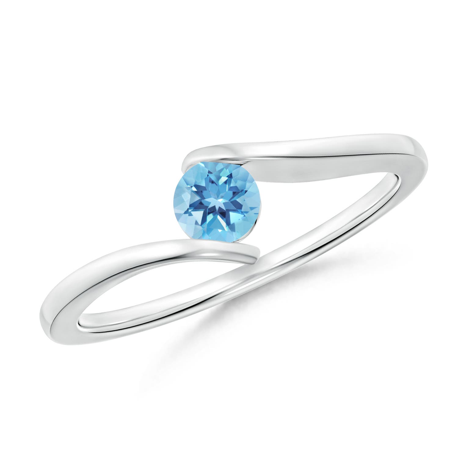 A - Swiss Blue Topaz / 0.32 CT / 14 KT White Gold