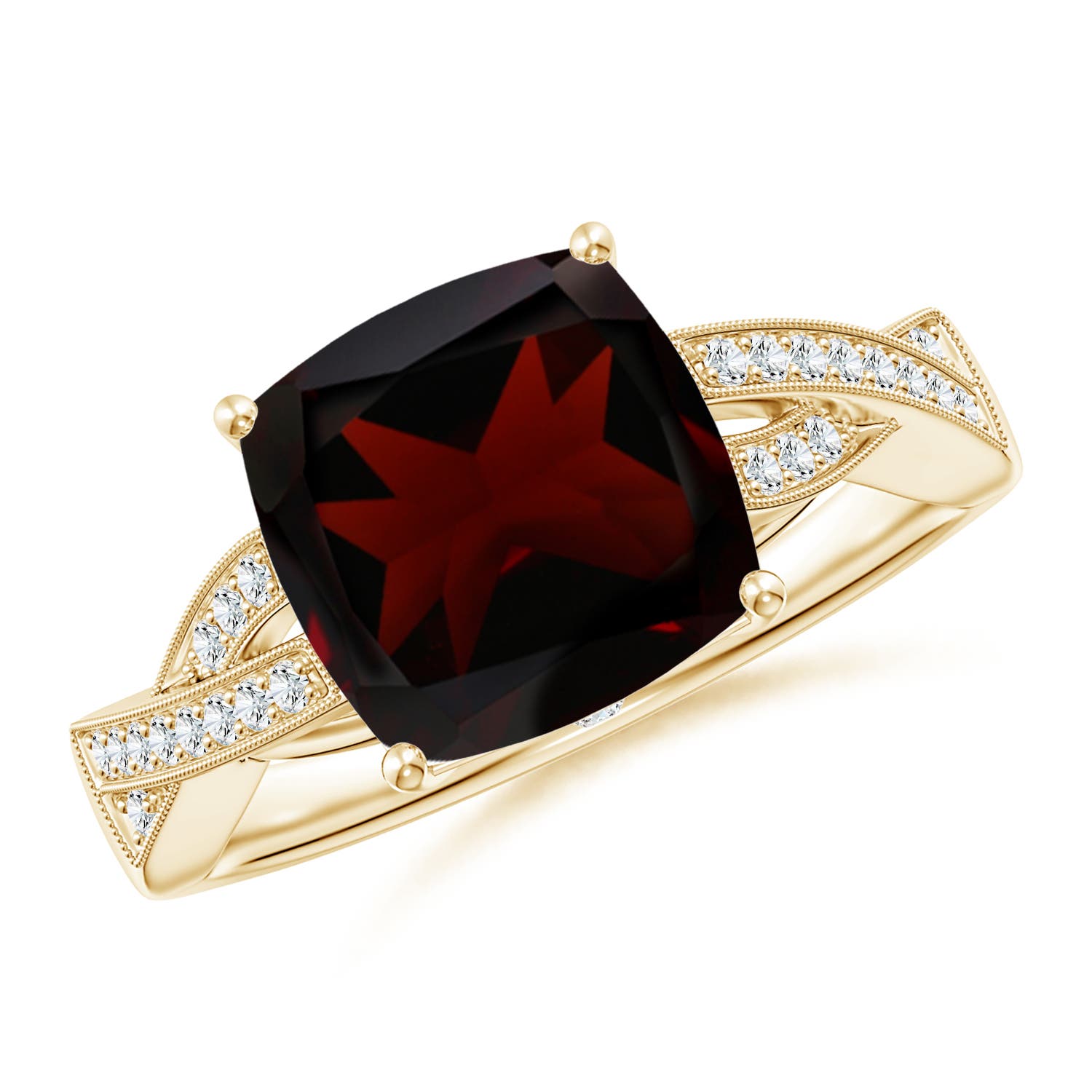 A - Garnet / 3.74 CT / 14 KT Yellow Gold