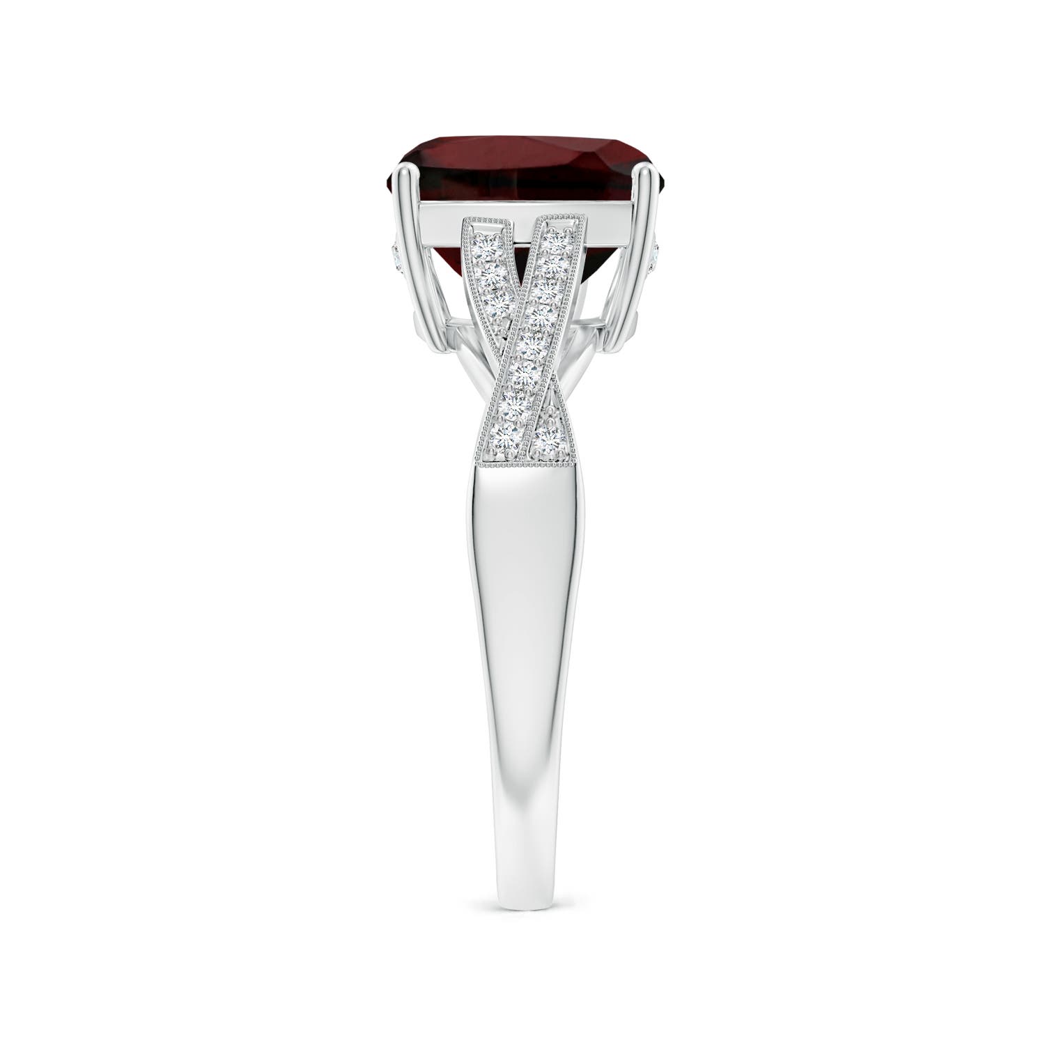 AA - Garnet / 3.74 CT / 14 KT White Gold