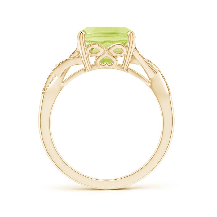 A - Peridot / 2.94 CT / 14 KT Yellow Gold